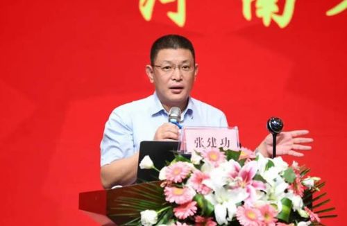 河南省腫瘤護(hù)理發(fā)展高峰論壇在鄭州舉辦，聚焦互聯(lián)網(wǎng)數(shù)據(jù)服務(wù)新趨勢